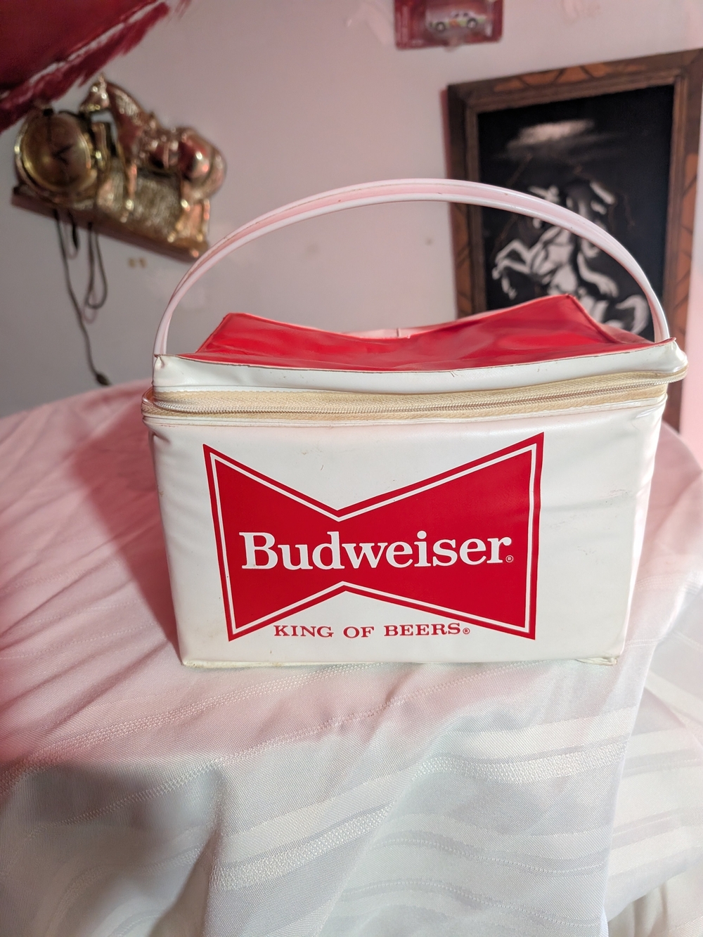 vintage Budweiser vinyl soft-shell six-pack cooler and lunch box